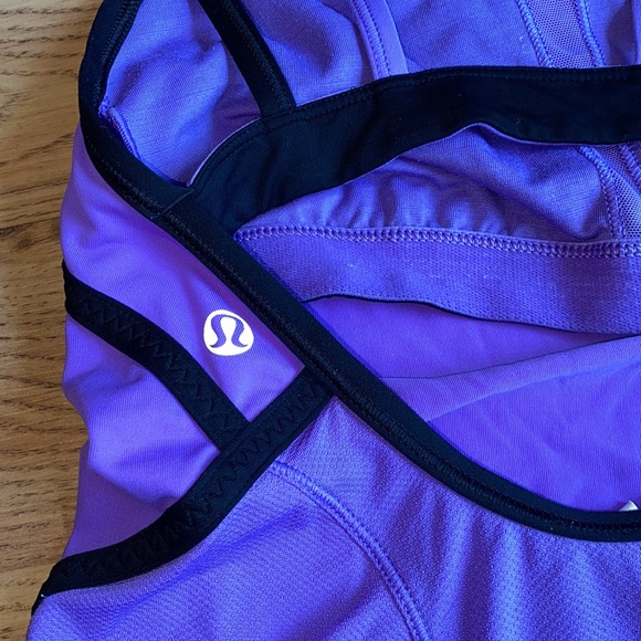 Lululemon top - Picture 3 of 4